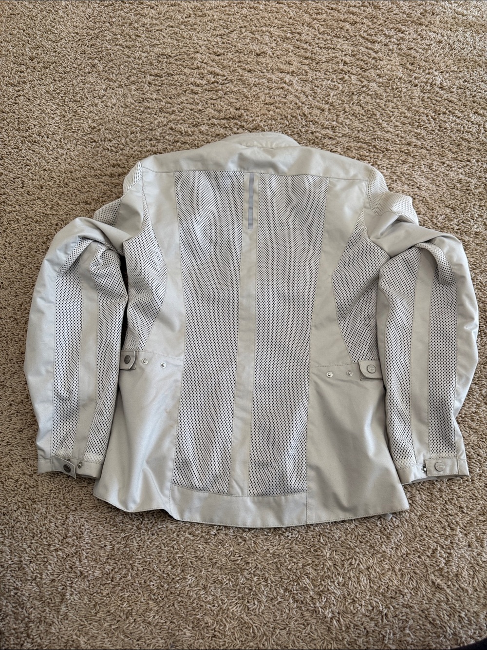 Women's Light Gray Motorcycle Jacket - Ventilated Riding Shell - Picture 16 of 16